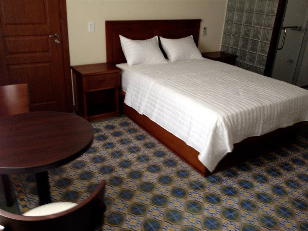 Hotel La Cretonne Les Cayes Eksteriør bilde
