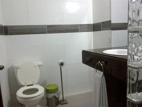 Hotel La Cretonne Les Cayes Eksteriør bilde