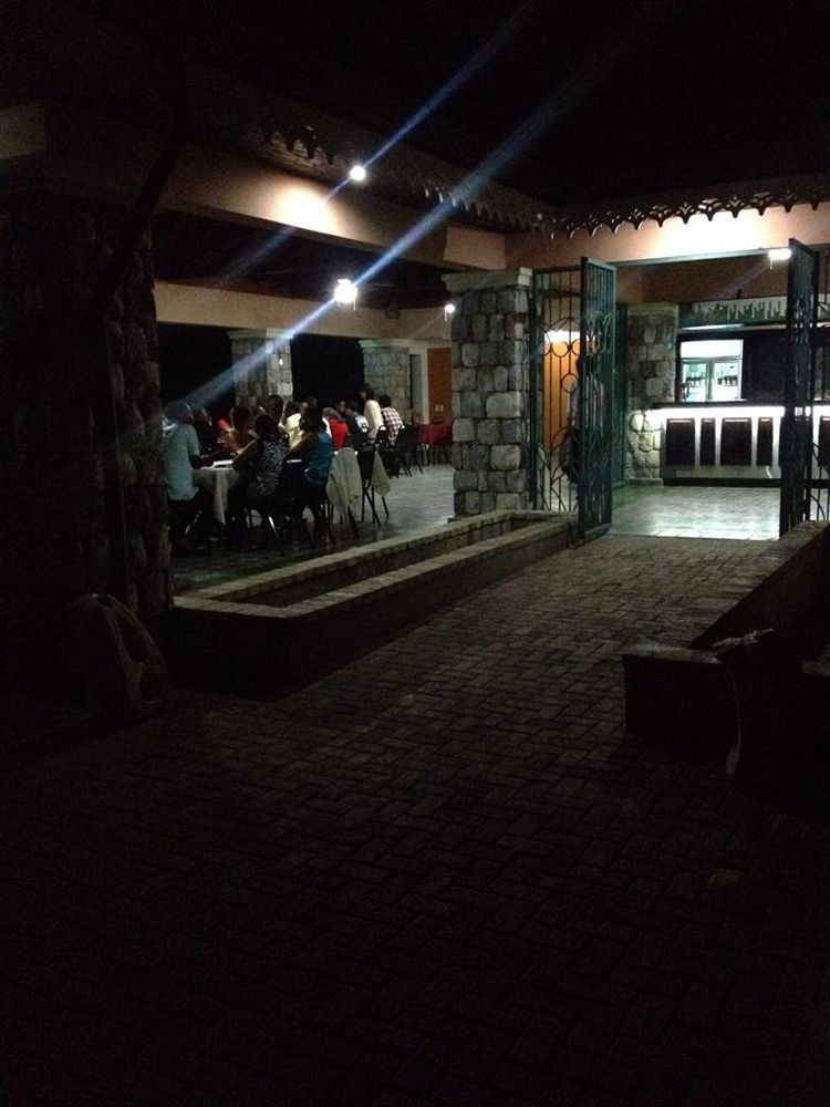 Hotel La Cretonne Les Cayes Eksteriør bilde