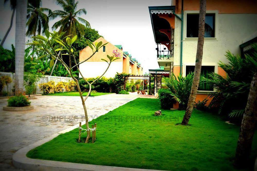 Hotel La Cretonne Les Cayes Eksteriør bilde